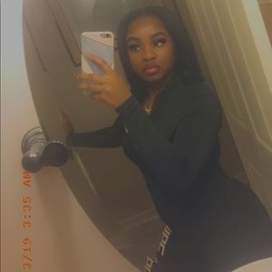 Meet your Posher, Tamia